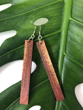 画像をギャラリービューアに読み込む, Natural Hawaiian Koa Wood #3- Sterling Silver Earrings
