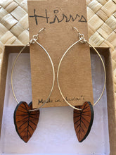画像をギャラリービューアに読み込む, Kalo Hawaiian Koa Wood - 14k Gold Filled/ Sterling Silver Hoop Earrings
