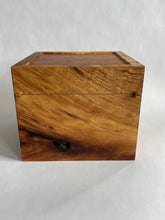 画像をギャラリービューアに読み込む, Koa Wood Hinged Box (L)
